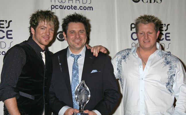 Jay DeMarcus, suit, Rascal Flatts