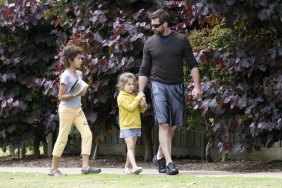 Hugh Jackman, shorts, tshirt, sydney