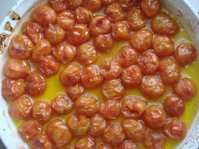 ROASTED CHERRY TOMATOES