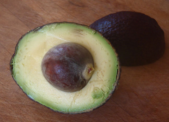 How to Cut an Avocado-1