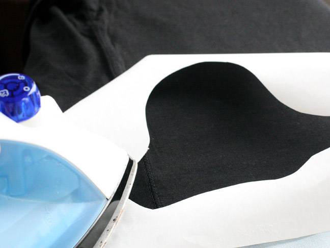 Stenciled Ghost T-Shirt DIY - Step 5