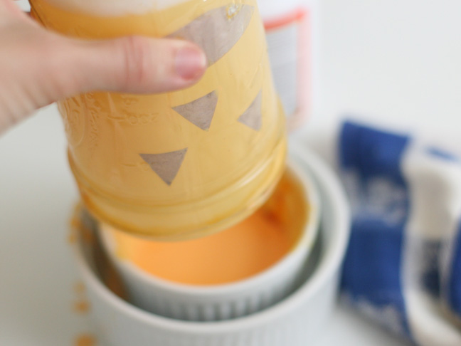 Pumpkin Mason Jars DIY Craft - Step 8