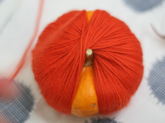 Thanksgiving Yarn Pumpkins DIY Craft