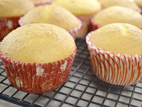 Santa Cupcakes - Step 5