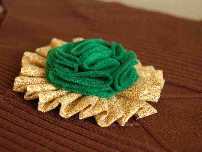 ST PATRICKS DAY BROOCH DIY