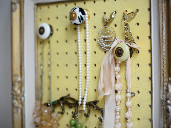 DIY: Framed Jewelry Organizer