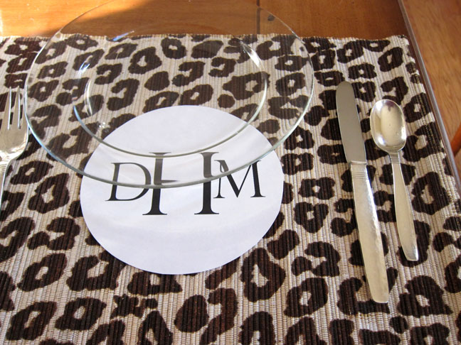 DIY: Dinner Plate Place Cards