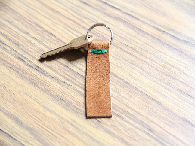 DIY: Leather Key Fob