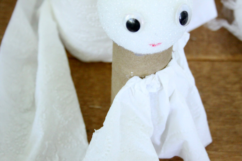 DIY Toilet Paper Angel - Step 5A