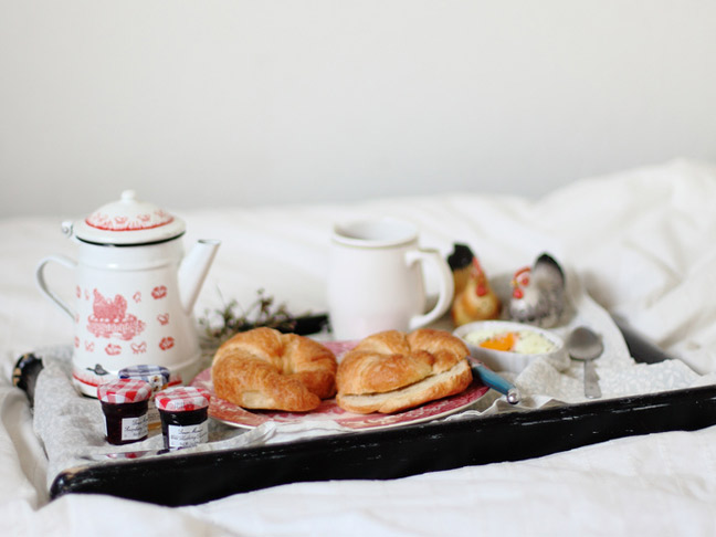 breakfast-in-bed