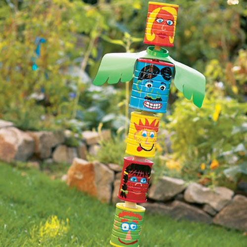 tin-can-totem-poles-craft-photo-420-FF0604CAMPA15