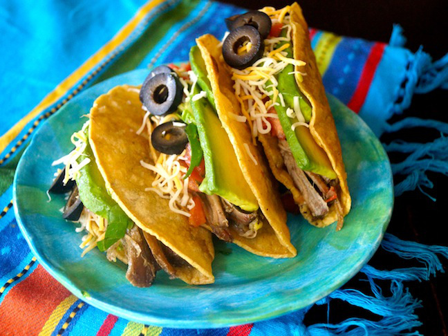 Pulled Pork Taco Recipe - Momtastic