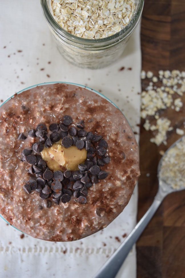 chocolate-chip-overnight-oats