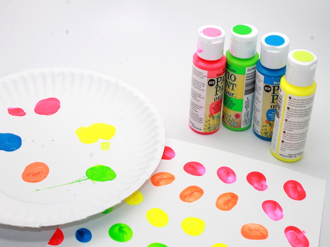 Summer Finger Paint Fan Craft for Kids