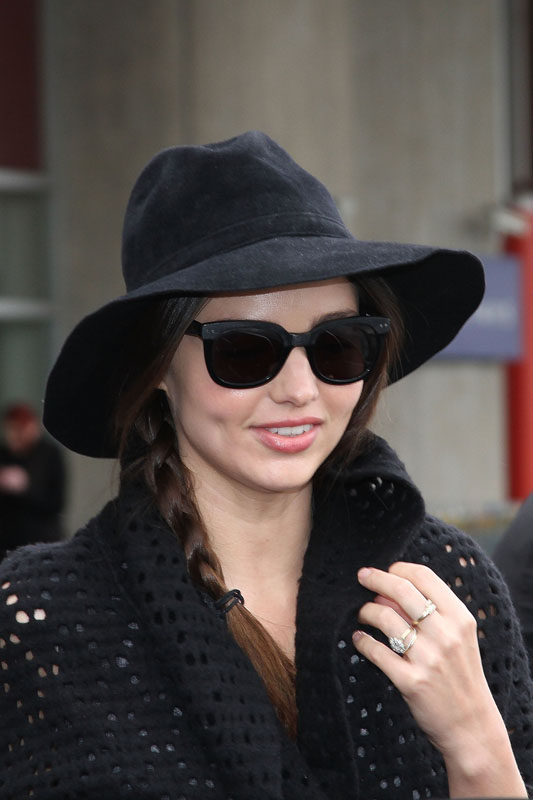 Orlando Bloom & Miranda Kerr Sighting At Roissy Airport - March 5, 2012