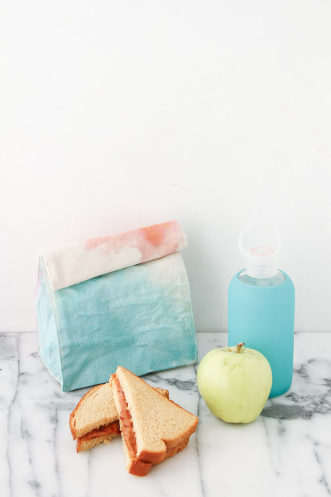 Back to School DIY // Watercolor Lunch Bags