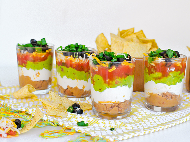 beautiful mini 7 layer dips