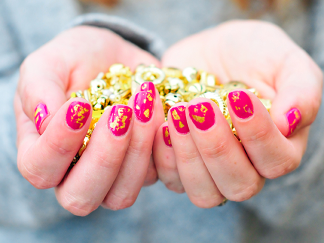 DIY Gold Leaf Manicure