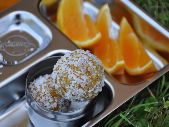 3 Power-packed nut-free bliss balls - APRICOT BALLS