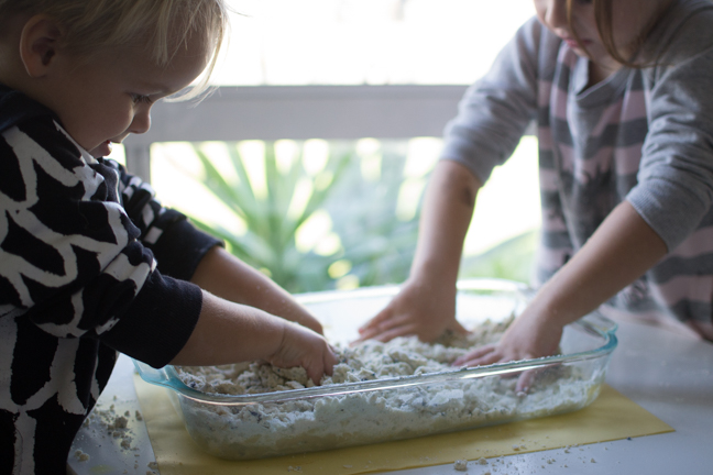 Magic Cloud Dough Recipe  (4 of 10)