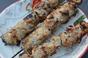 Lemon Garlic Rosemary Chicken Skewers