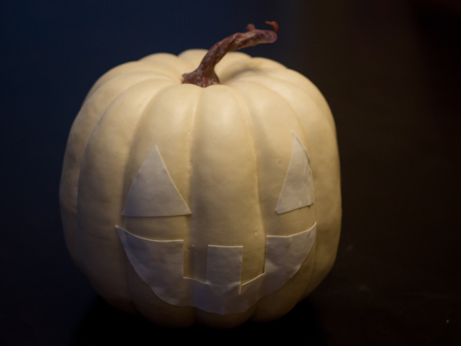 DIY_Glow_In_The_Dark_Pumpkin_5