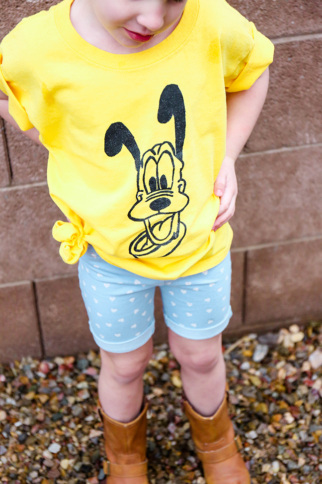 DIY Pluto Freezer Paper Stencil DIY Pluto Freezer Paper Stencil