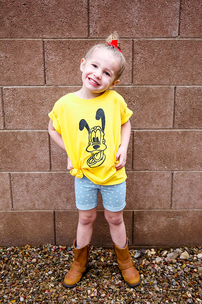 DIY Pluto Freezer Paper Stencil DIY Pluto Freezer Paper Stencil