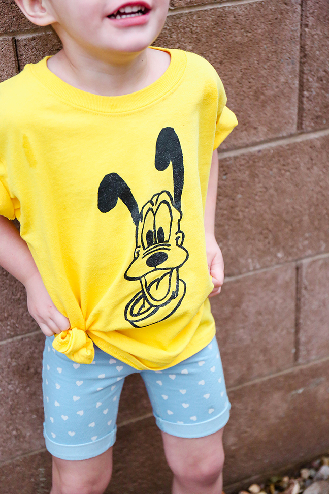 DIY Pluto Freezer Paper Stencil DIY Pluto Freezer Paper Stencil