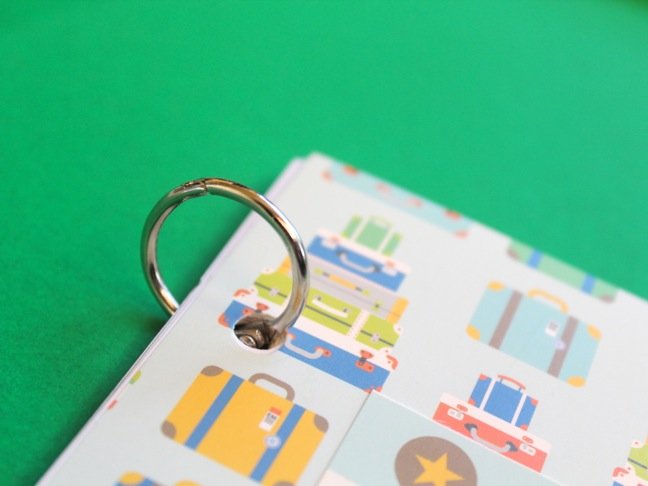 loose-leaf-binder-in-a-diy-paper-journal