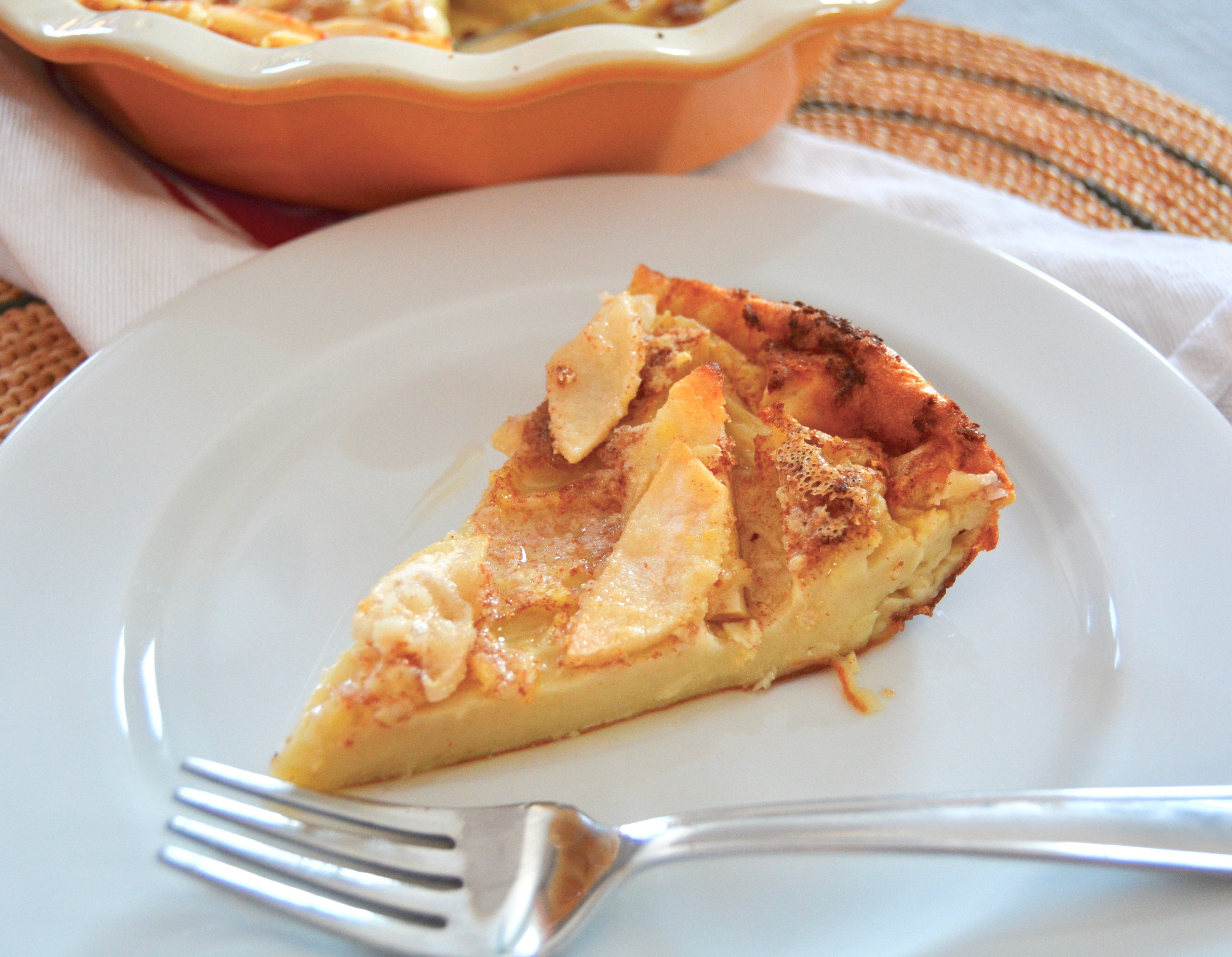 Cinnamon Apple Dutch Baby