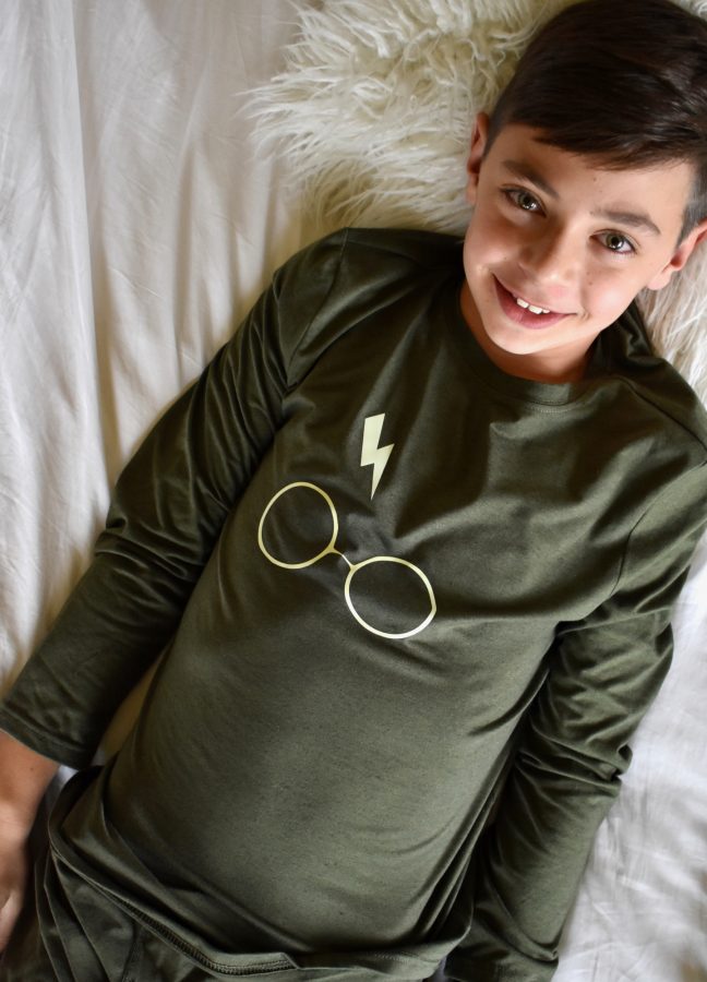 Light Up The Night In DIY Glow In The Dark Pajamas