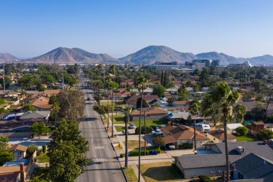 Fontana, California