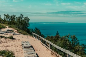 Hiking trails in Michigan