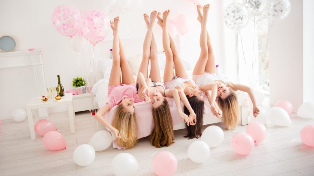 bachelorette party decor