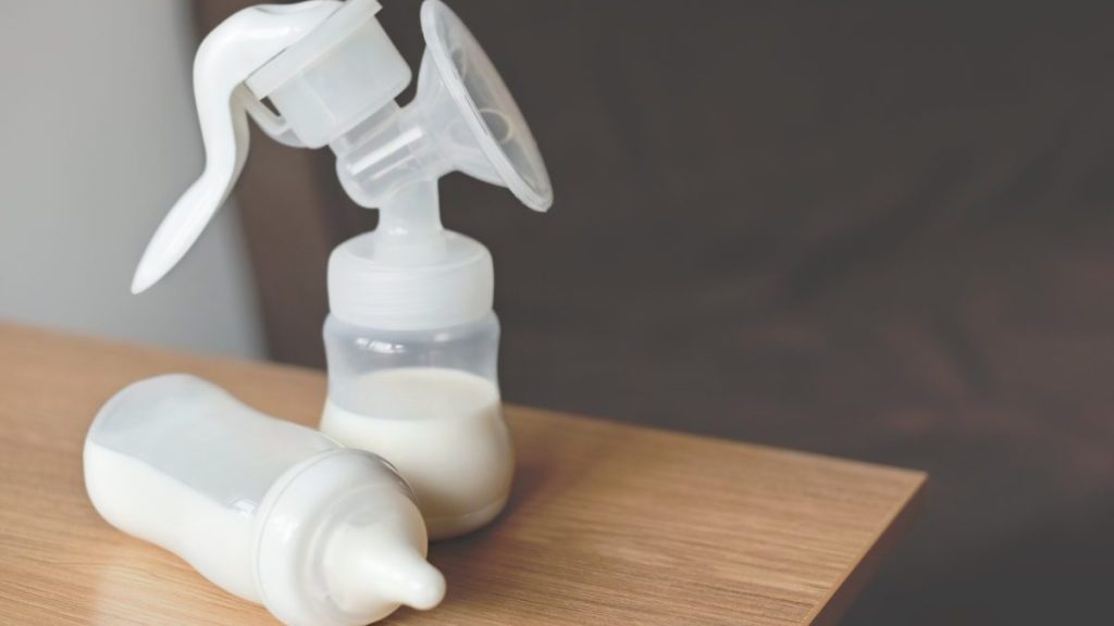 choosing breast pump