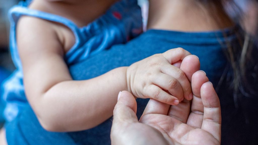 adoption announcement ideas