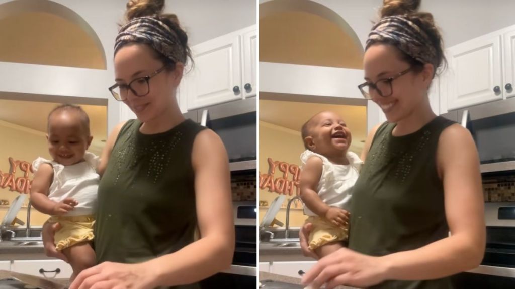 baby reaction mom cooking video