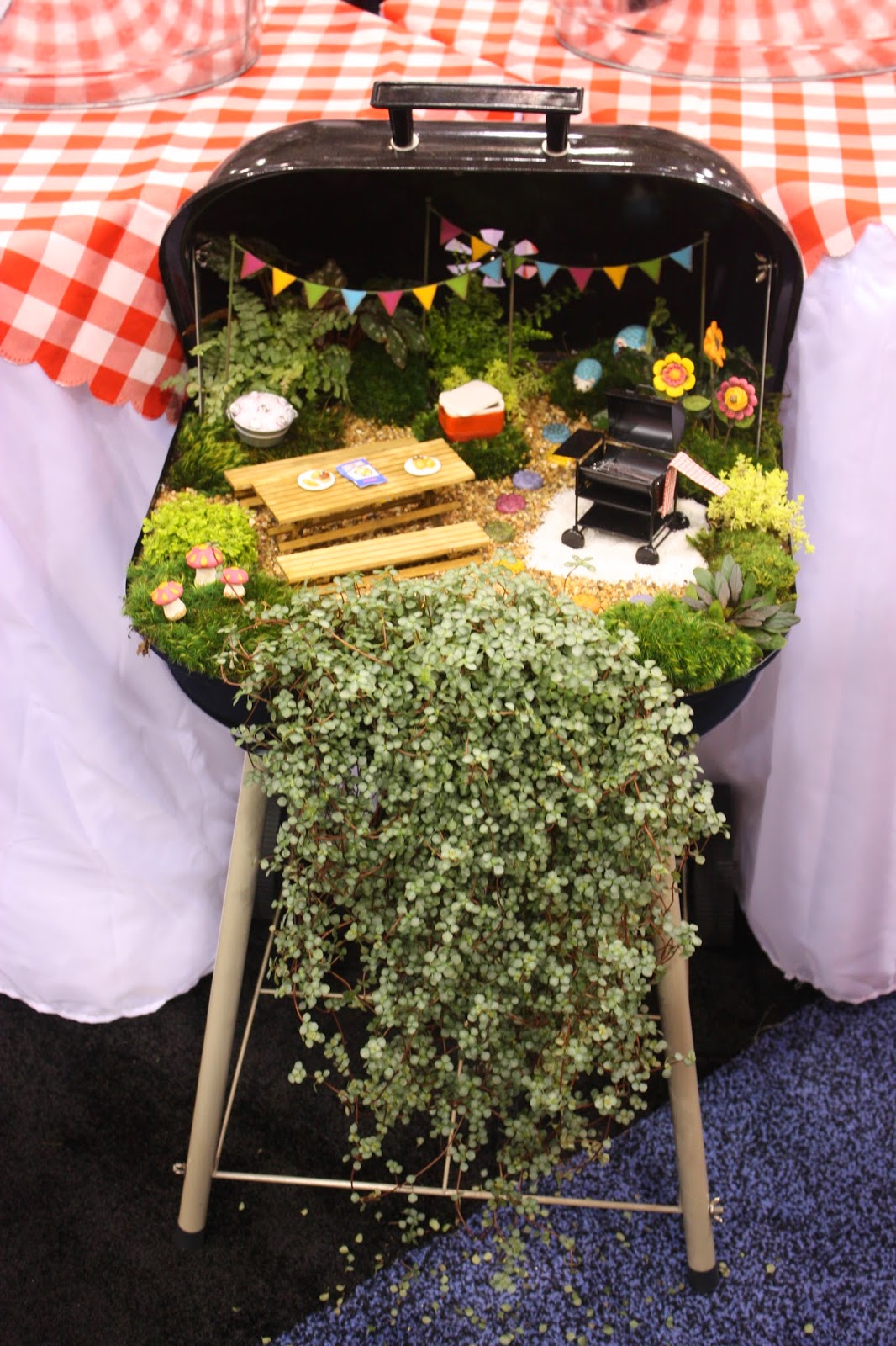 Grill Fairy Garden Idea