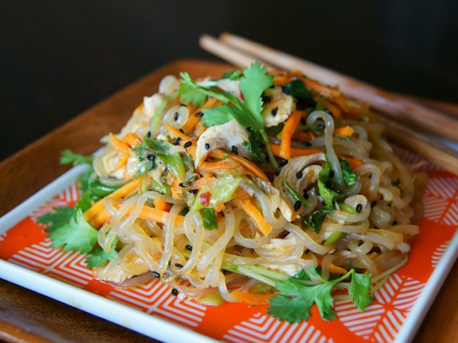 Sesame Chicken Shirataki Noodle Stir Fry