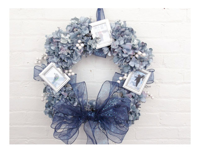 Winter Picture Memory Wreath