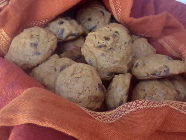 Make Pumpkin Spiced Chocolate Chip Cookies