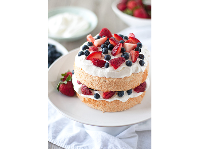 Berry Angel Food Cake