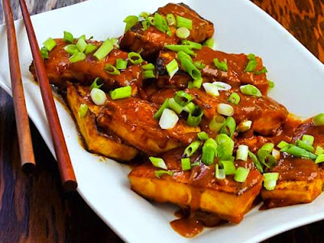 Spicy Vegan Peanut Butter Tofu with Sriracha