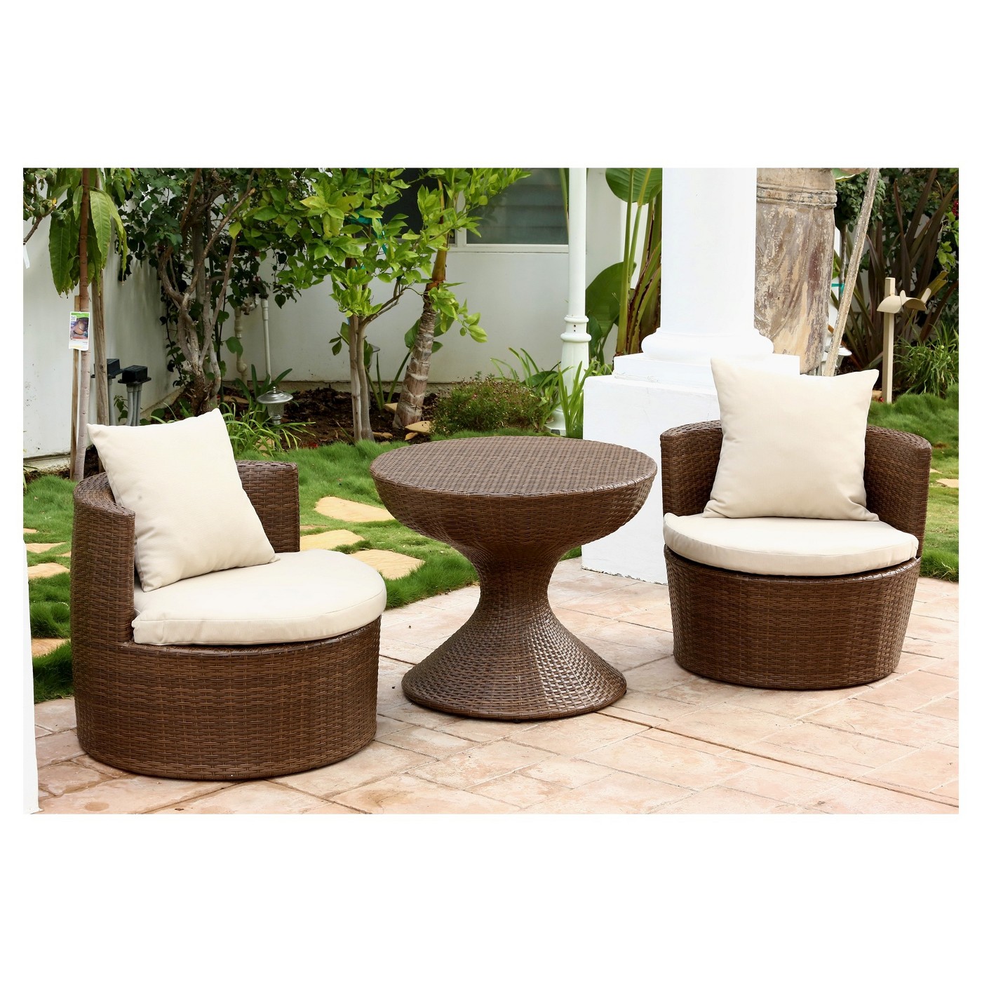 Outdoor Wicker Seating