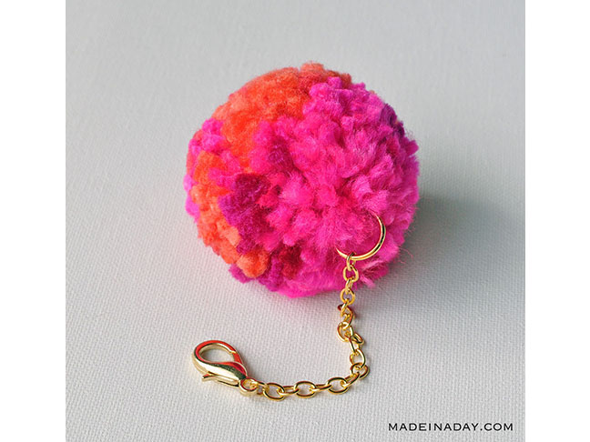 Pom-Pom Keychain  