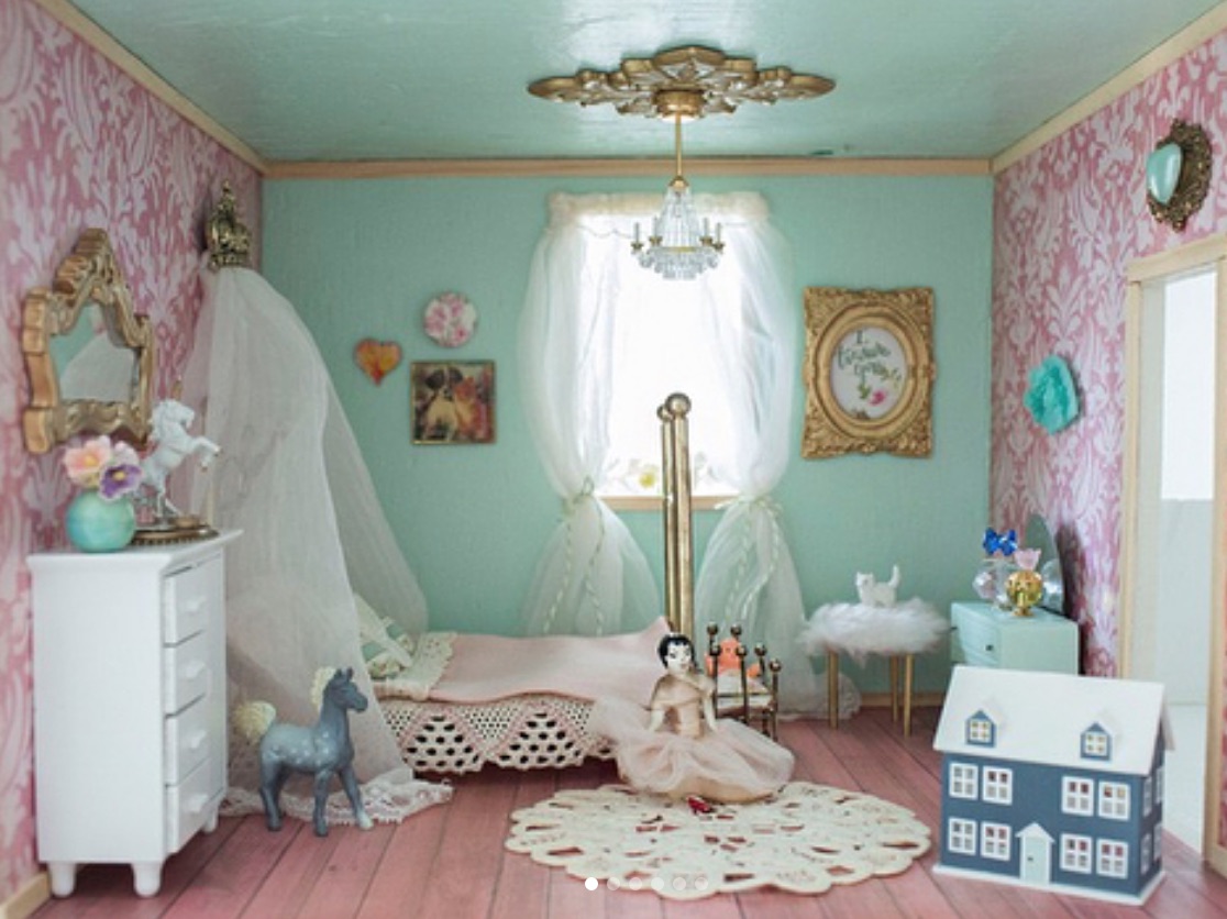 Vintage Glam DIY Dollhouse