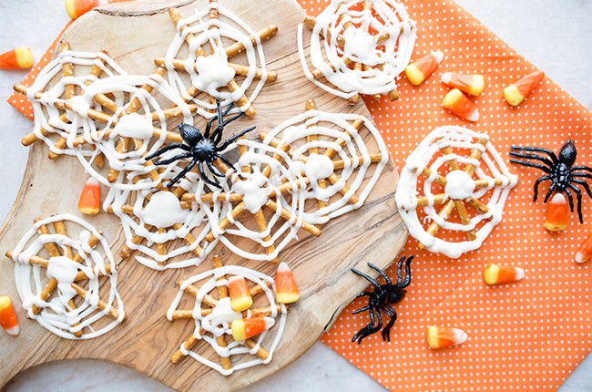 Pretzel Spider Webs