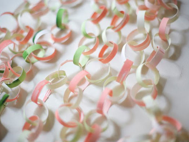 DIY Watercolor Paper Chain Garland