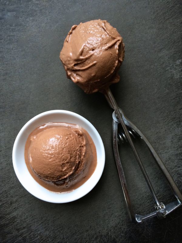 Vegan Chocolate Peanut Butter Ice Cream